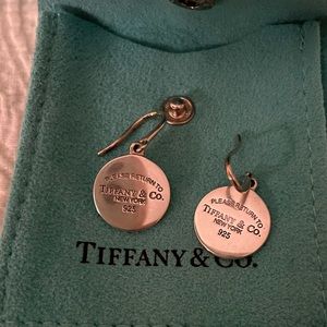 Vintage Authenticate Tiffany and co dangle disk earrings